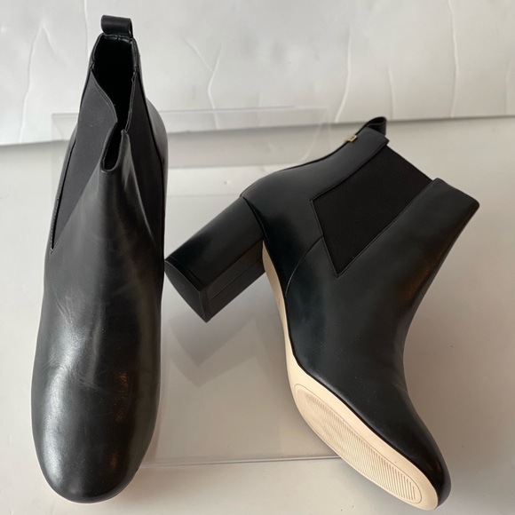 Cole Haan Women's Black Leather Chelsea Ankle Boots Block Heels Nitasha, 10.5M - Picture 5 of 9